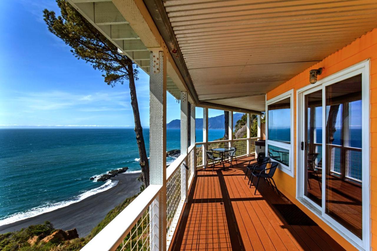 Amazing Oceanview 2 Bedroom Oceanfront! By Oceanviewhottubs Shelter Cove, Ca Tesla Ev Station Exteriér fotografie