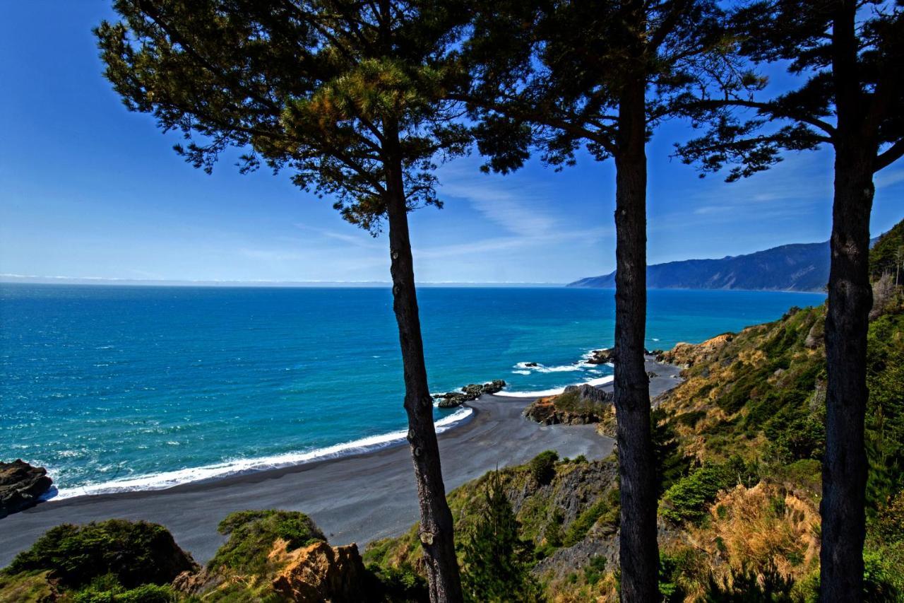 Amazing Oceanview 2 Bedroom Oceanfront! By Oceanviewhottubs Shelter Cove, Ca Tesla Ev Station Exteriér fotografie