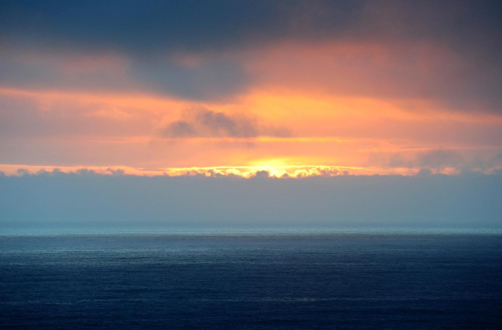 Amazing Oceanview 2 Bedroom Oceanfront! By Oceanviewhottubs Shelter Cove, Ca Tesla Ev Station Exteriér fotografie
